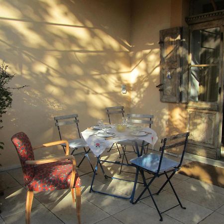 La Colline Bleue Bed & Breakfast Banne Dış mekan fotoğraf