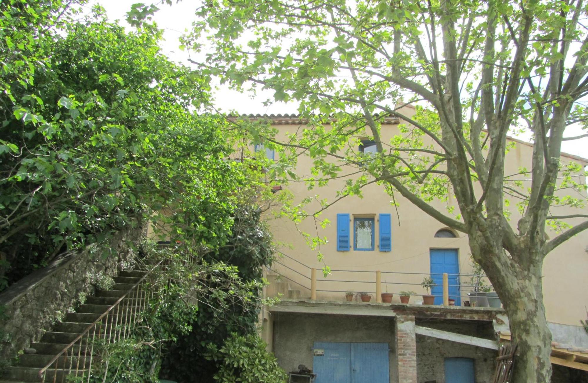 La Colline Bleue Bed & Breakfast Banne Dış mekan fotoğraf